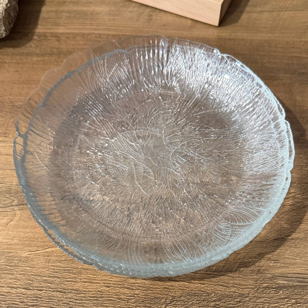 Set of 4 Elegant floral Glass salad Plates